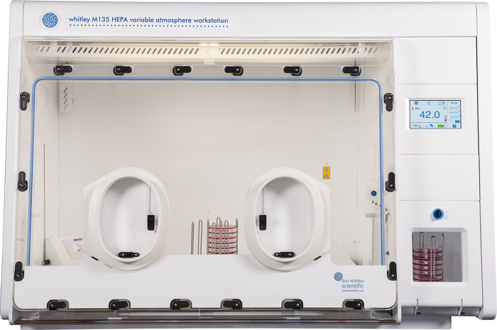 M135 HEPA Workstation